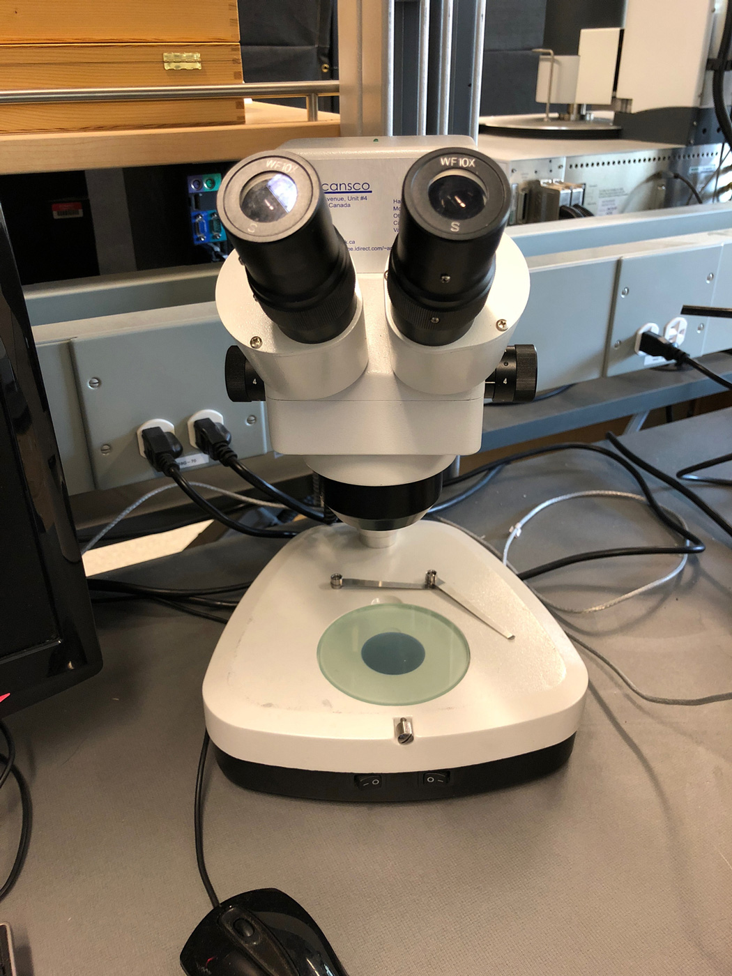 Low Magnification Optical Microscope